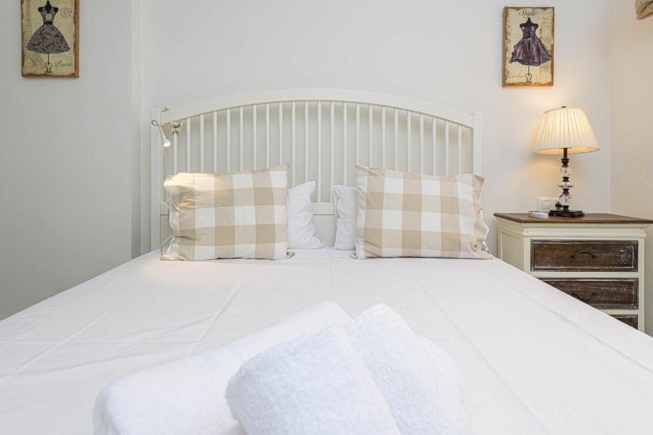 Wintowinrentals Genial Apartamento, Centrico Y Silencioso Малага Екстер'єр фото