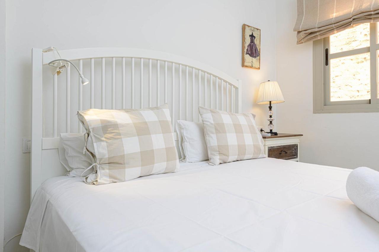 Wintowinrentals Genial Apartamento, Centrico Y Silencioso Малага Екстер'єр фото