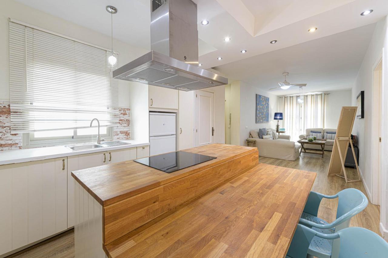 Wintowinrentals Genial Apartamento, Centrico Y Silencioso Малага Екстер'єр фото