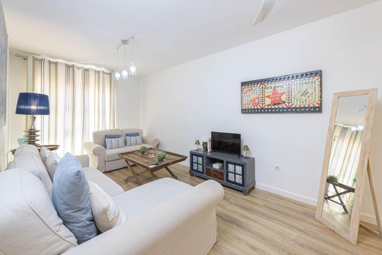Wintowinrentals Genial Apartamento, Centrico Y Silencioso Малага Екстер'єр фото