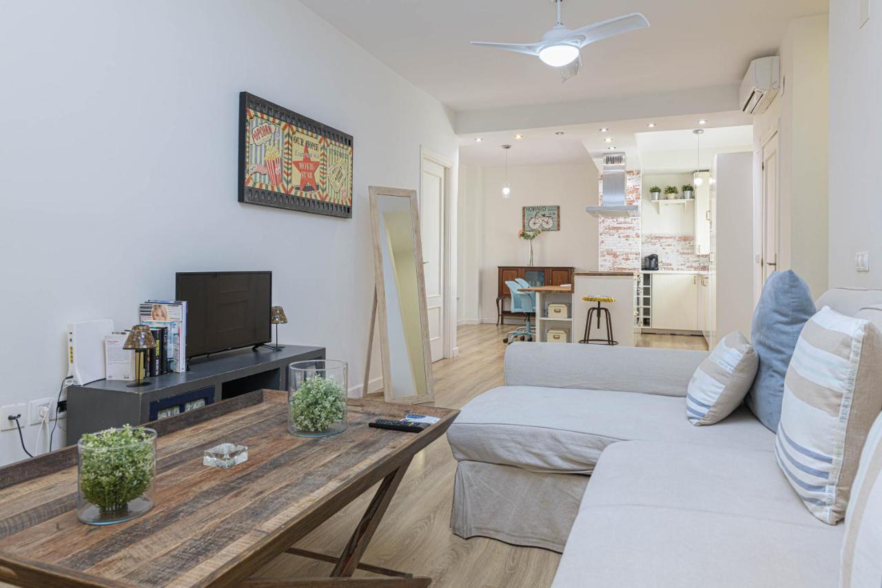 Wintowinrentals Genial Apartamento, Centrico Y Silencioso Малага Екстер'єр фото