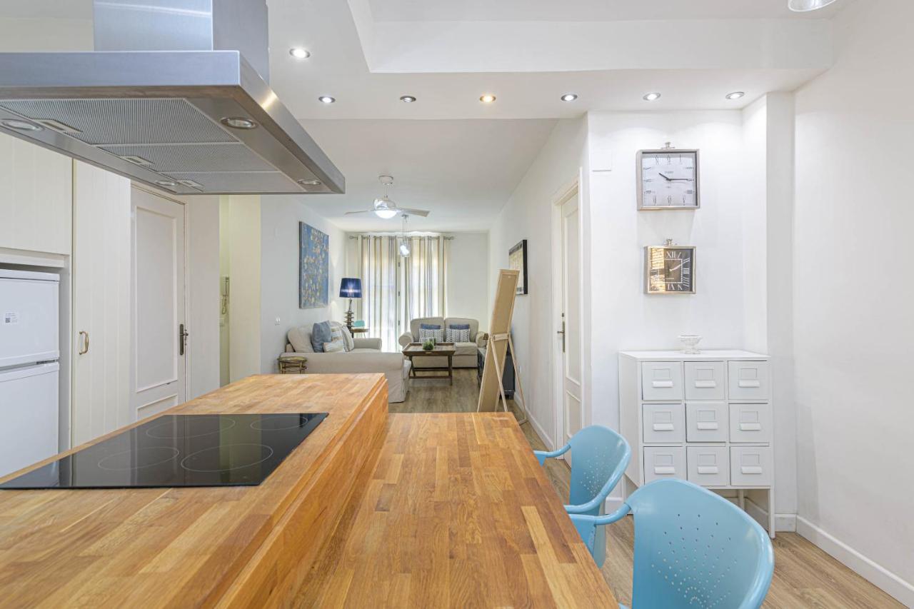 Wintowinrentals Genial Apartamento, Centrico Y Silencioso Малага Екстер'єр фото